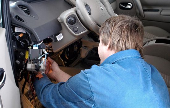 Automobile Alarm Installation