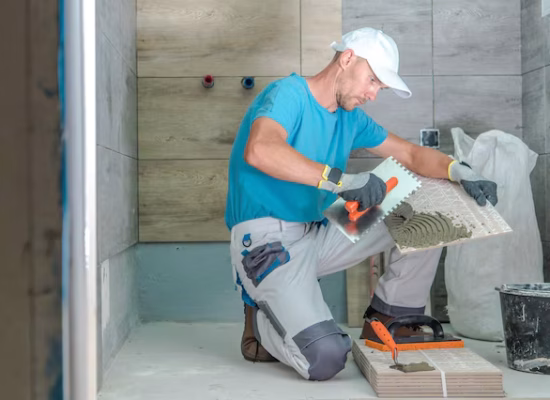 tile-installer-remodeling-bathroom_999407-4017.avif